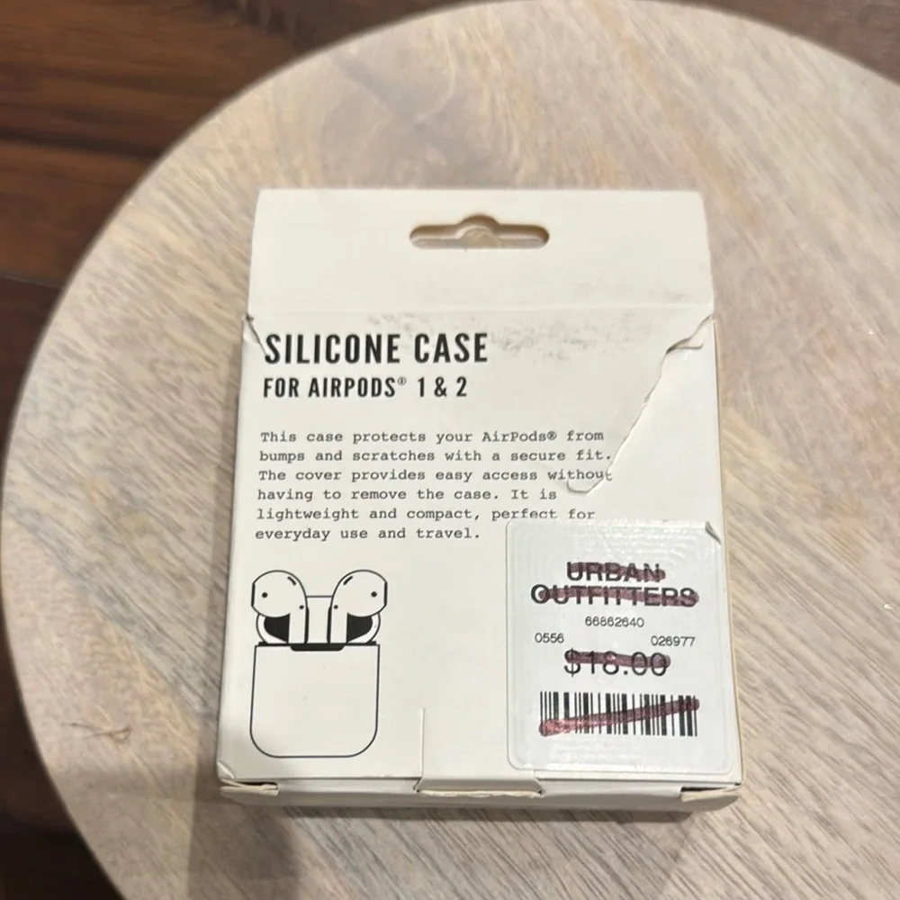 Urban Outfitters NWT Silicone AirPods Case - The Moon Design